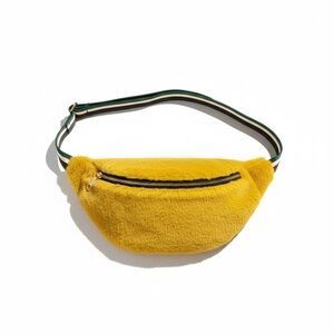 Baum und pferdgarten Yellow Fuzzy fur Belt Bag NWOT